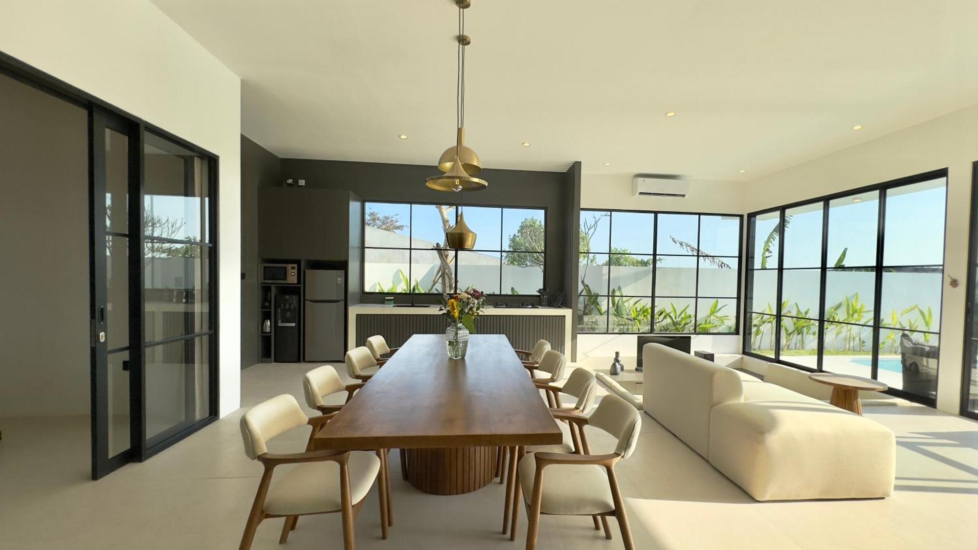 The R Patuha, Rice Field View Villa *