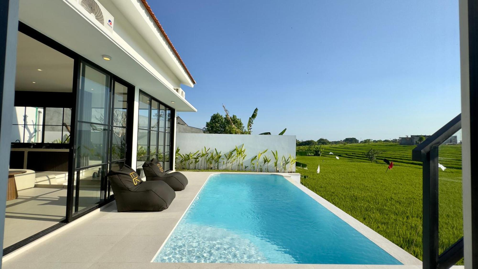 Villa The R Patuha, Rice Field View